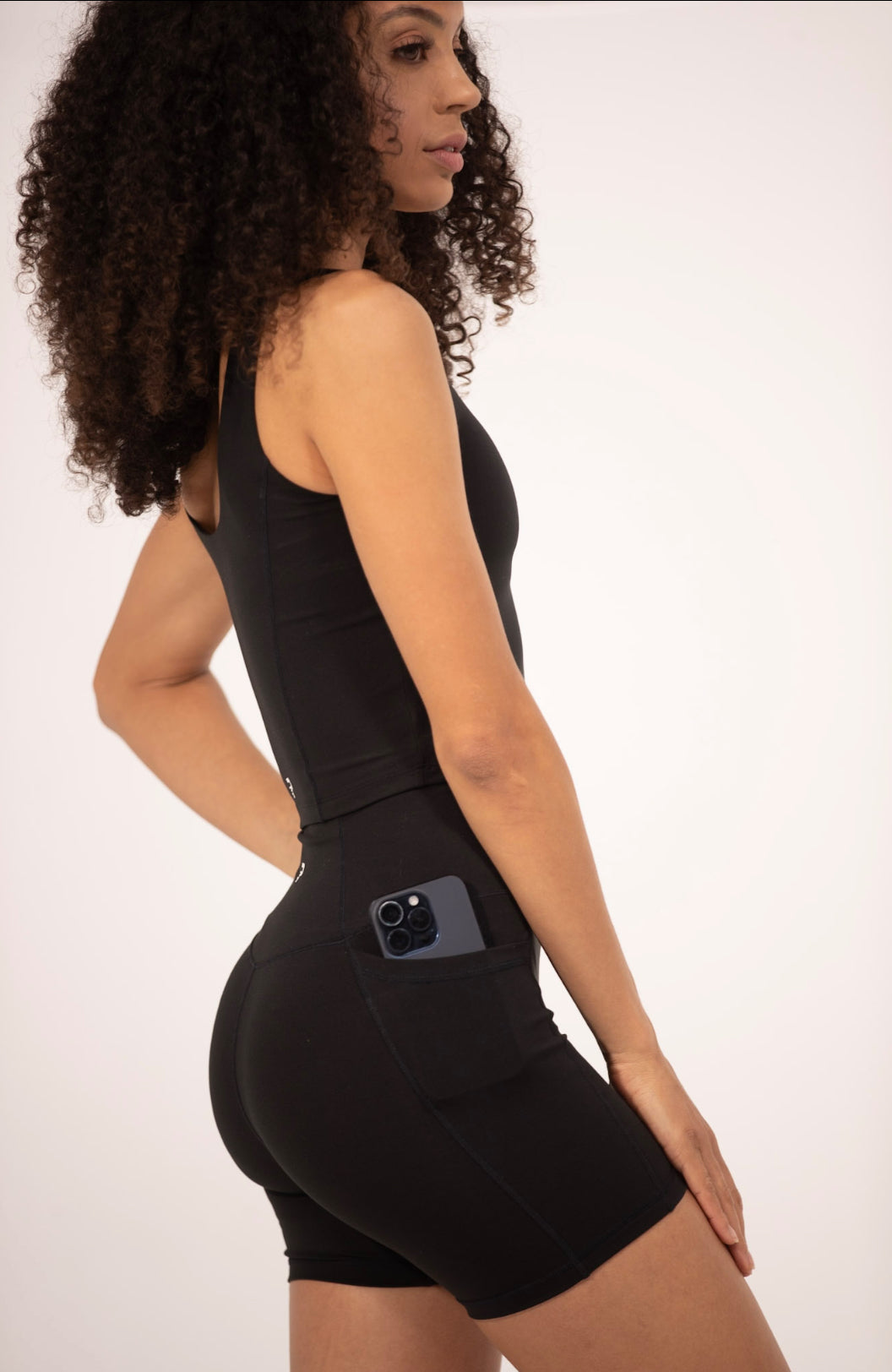 DREAM High-Rise Short - Black