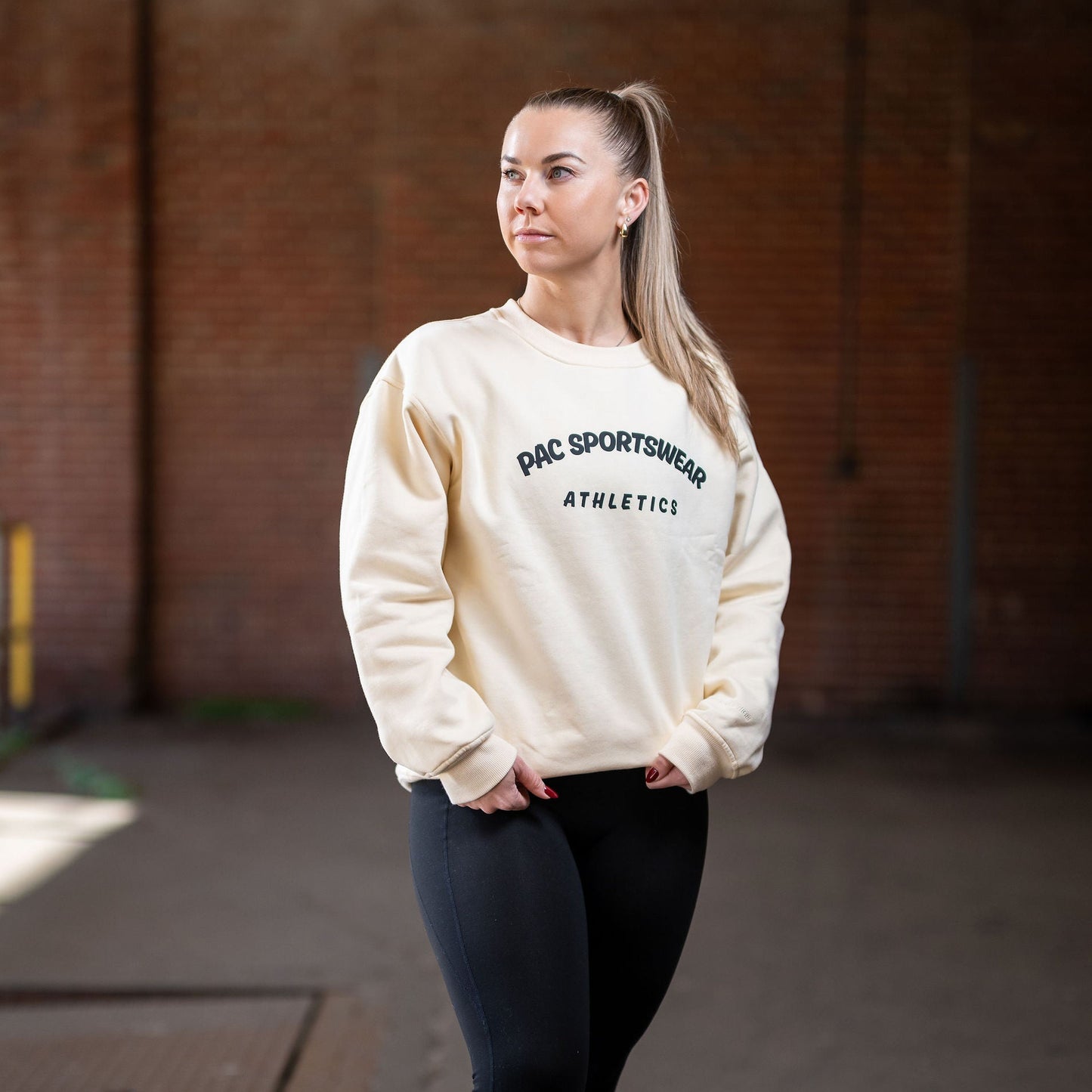 Women's Relaxed Fit Core Crewneck Sweatshirt - Ivory