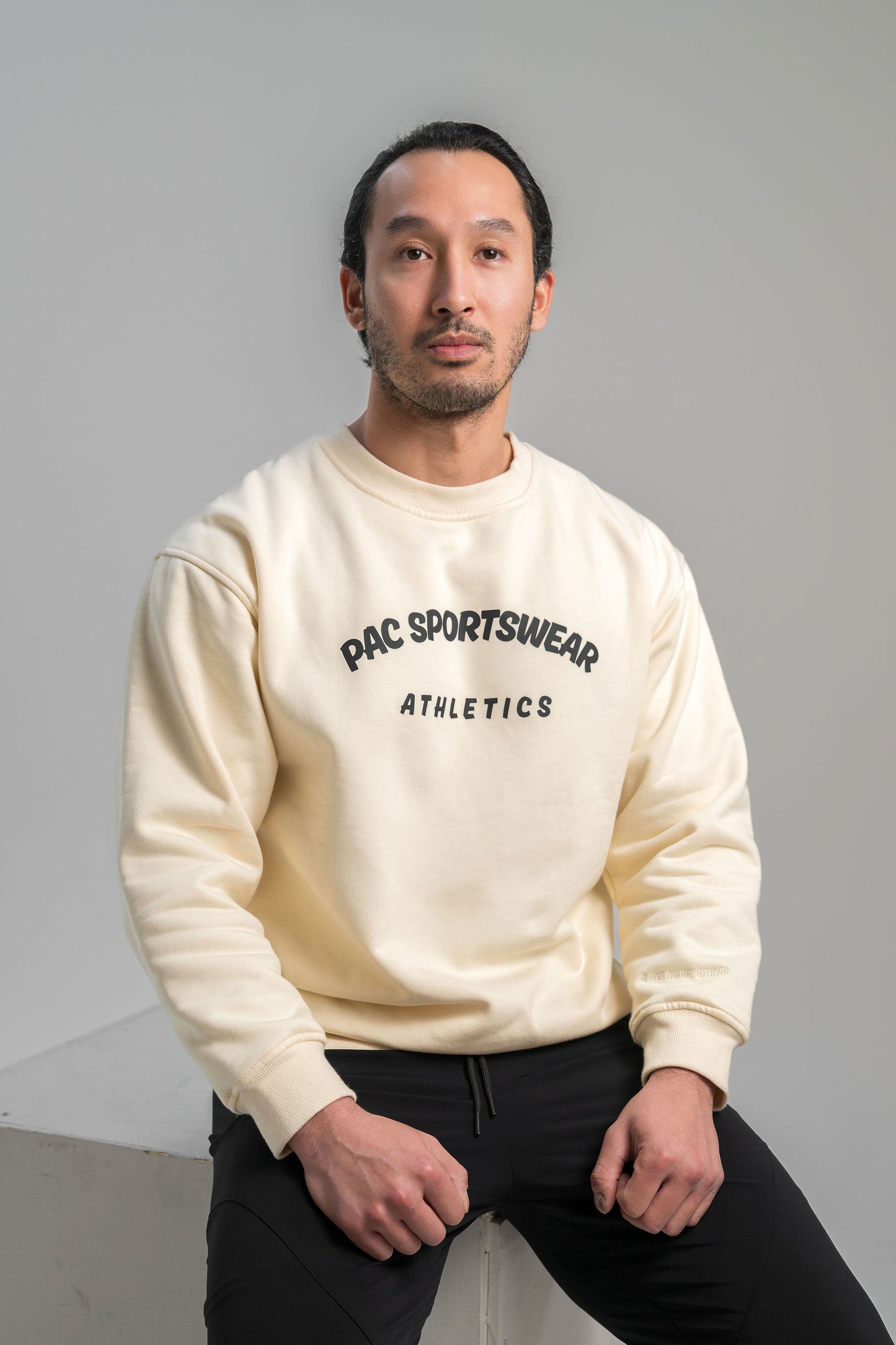 Men's Relaxed Fit Core Crewneck Sweatshirt - Ivory